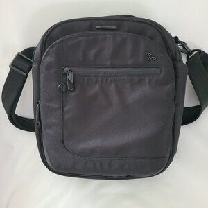 Travelon Anti-theft Classic Tour Bag - NWOT